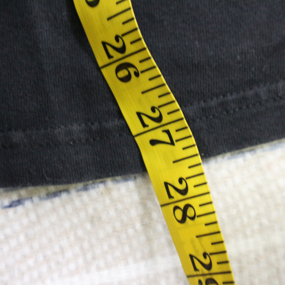 VTG PLANET HOLLYWOOD Disney Millennium 2000 Tee - Picture 8 of 8